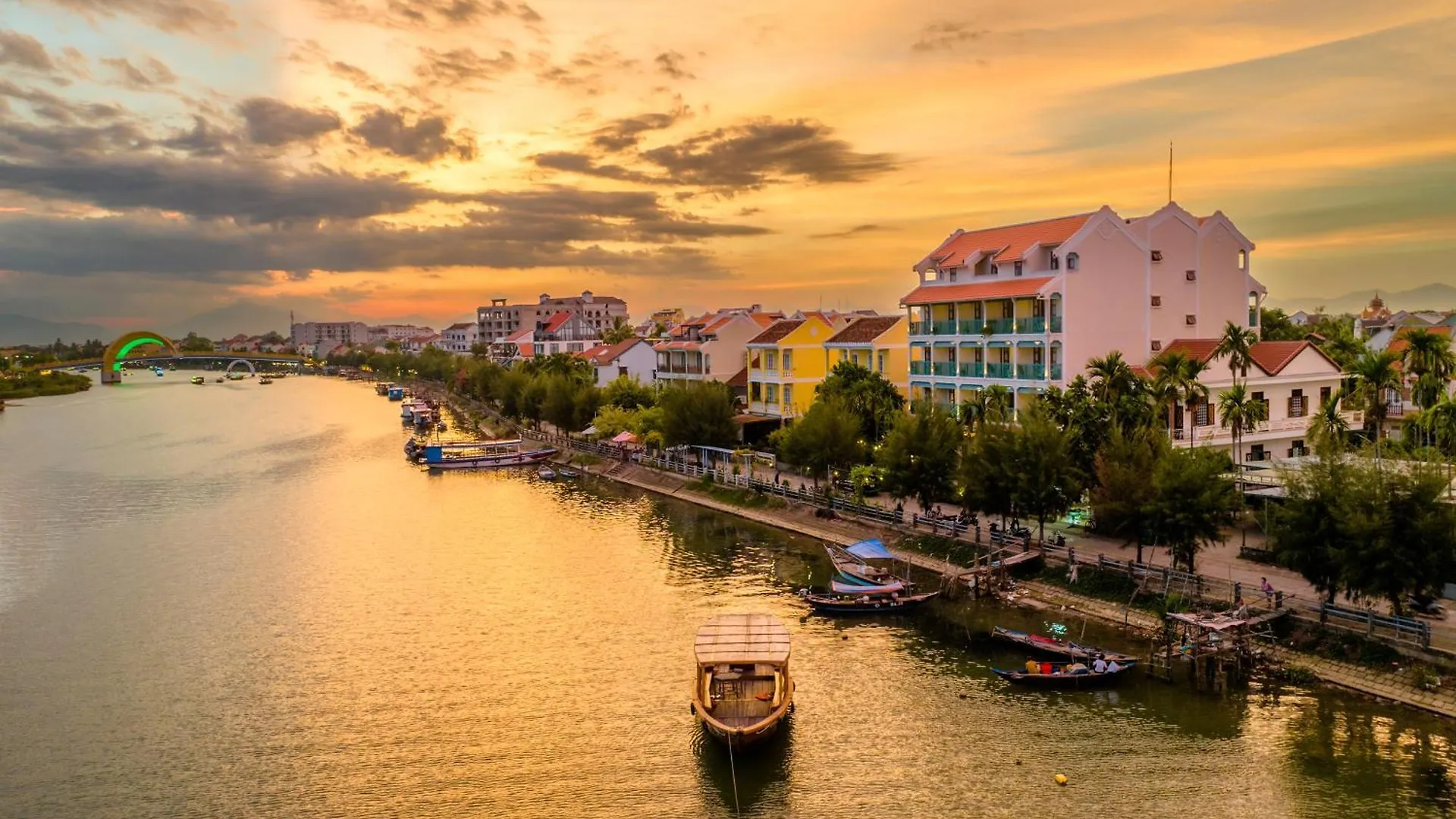 Lantana Riverside Hoi An Boutique Hotel & Spa
